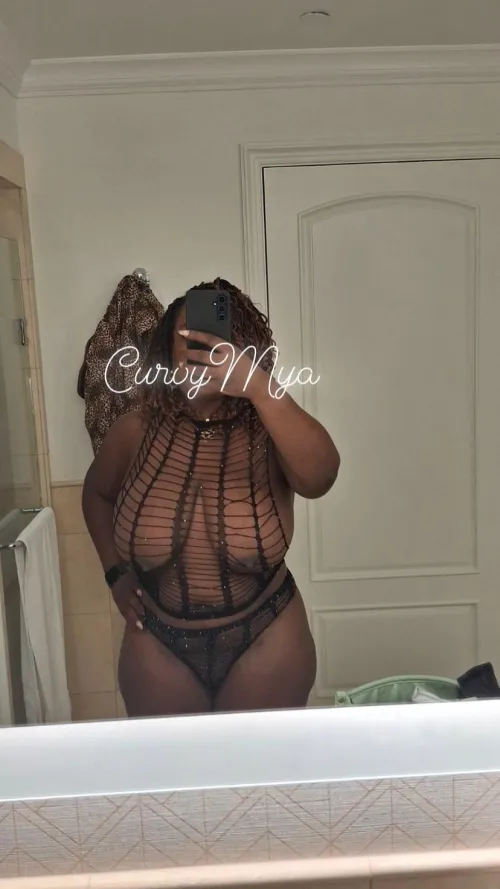 Thumbnail Im All Yours by Curvymya: Exploring Saggy Beauty and Self-Love