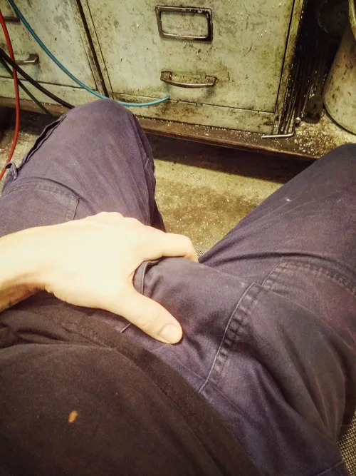 Thumbnail Bored at Work? 42 Ways to Beat the Office Blues by AMPE82 - Bulges Category