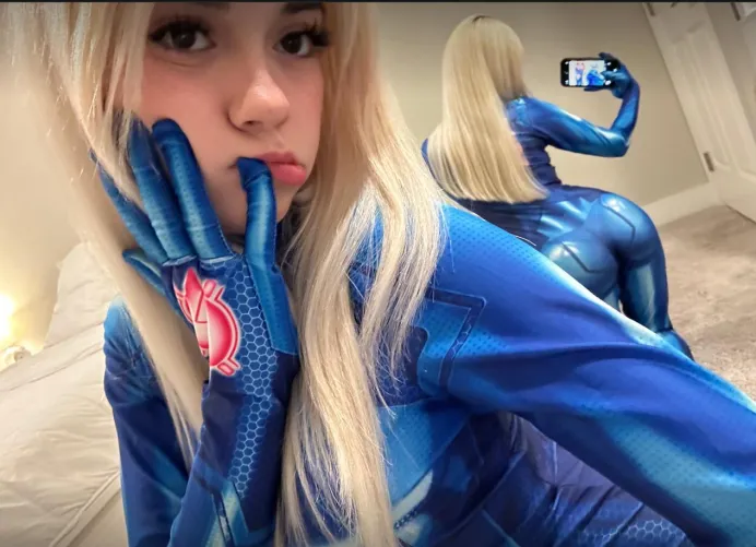 Thumbnail Zero Suit Samus Cosplay by Jessie Rae: A Stunning Recreation by Jessie_Ra3 in the Cosplaybutts Category