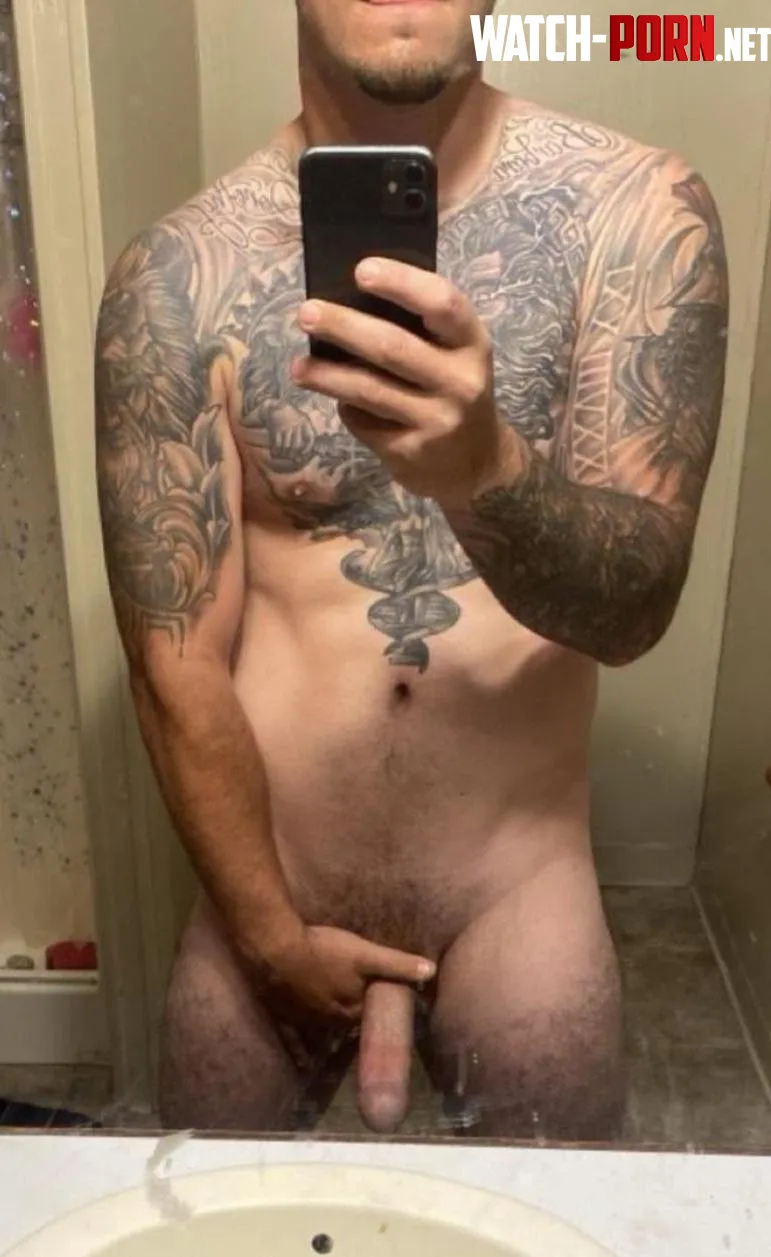 Getting ready for work feel free to pm and comment   by johnsaks1