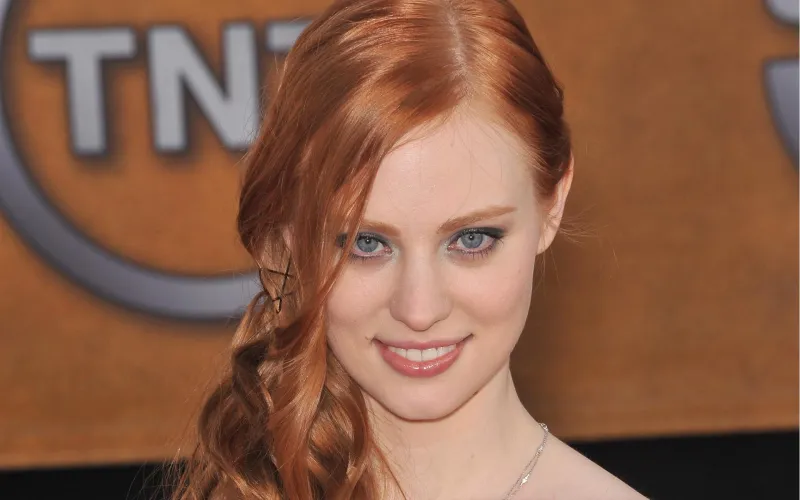 Thumbnail Gorgeous Redhead Deborah Ann Woll: A Profile by Old-Trick-587 in RedheadedGoddesses Category