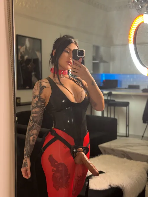 Thumbnail Latex Nylons and a Big Toy: A ShinyPorn Sensation by Latviaaaa6