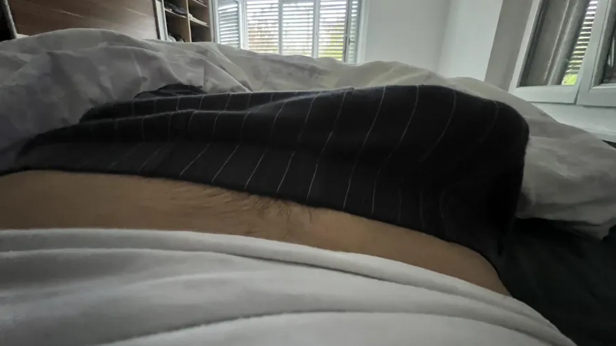 Thumbnail Exploring 18-Year-Old Morning Routines by Aladeeeaaan in the Bulges Category