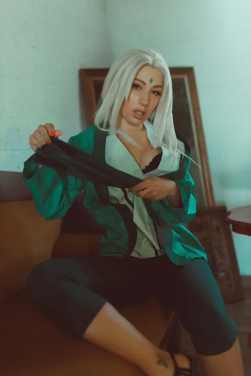 Thumbnail Tsunade by Livay D Punk: An Artistic Expression in Naruto_Hentai by livaydpunk