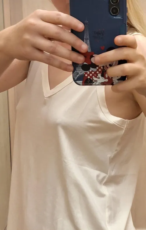 Thumbnail SweetSouthernBelle00: Confessing Love for Going Braless - Pokies Pride