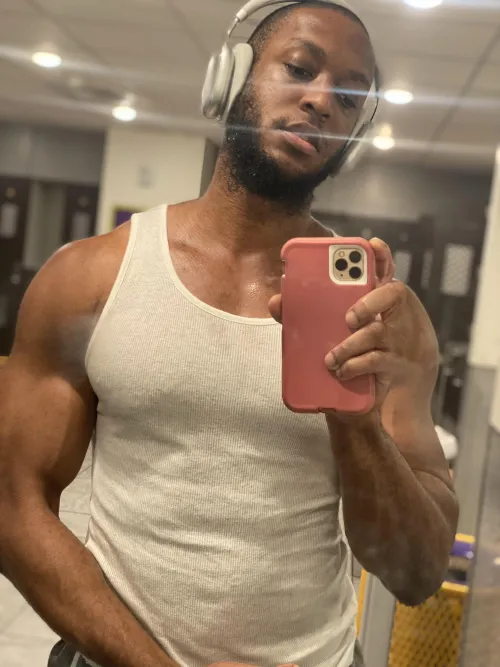 Thumbnail Bulking Up with a Rough Workout by JacobTheBull6 in gaybrosgonemild