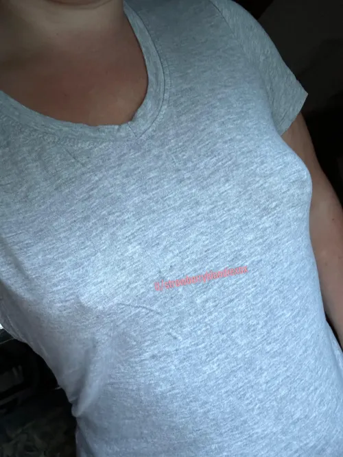 Thumbnail Early and Braless: StrawberryBlondiexox's Story