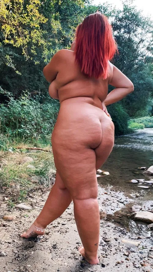 Thumbnail Breathtaking Scenery in BBWnudists: A Look at the Beautiful View by [deleted]