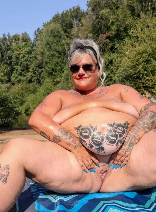 Thumbnail Unwinding at the State Park with West_Coast_TandA | BBWnudists