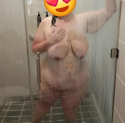 Thumbnail Celebrate the First Titty Tuesday with HuskyWife - BBWGW Fun