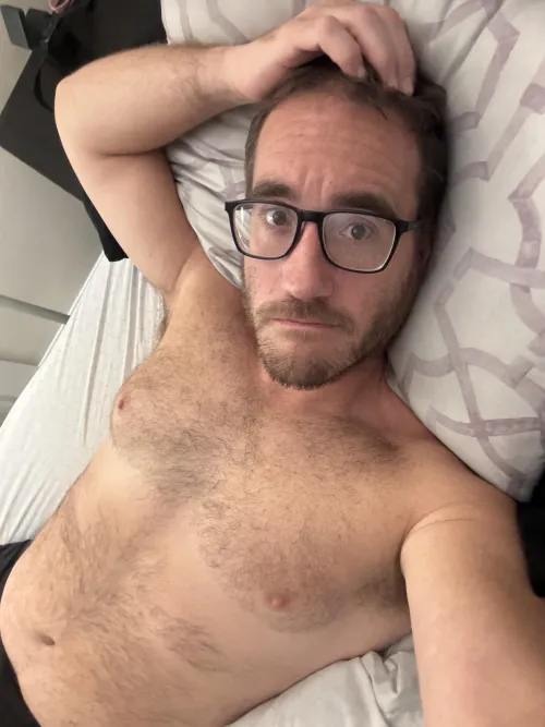 Thumbnail Morning Musings: The Homosexual urge to stay in bed by runningthefataweigh