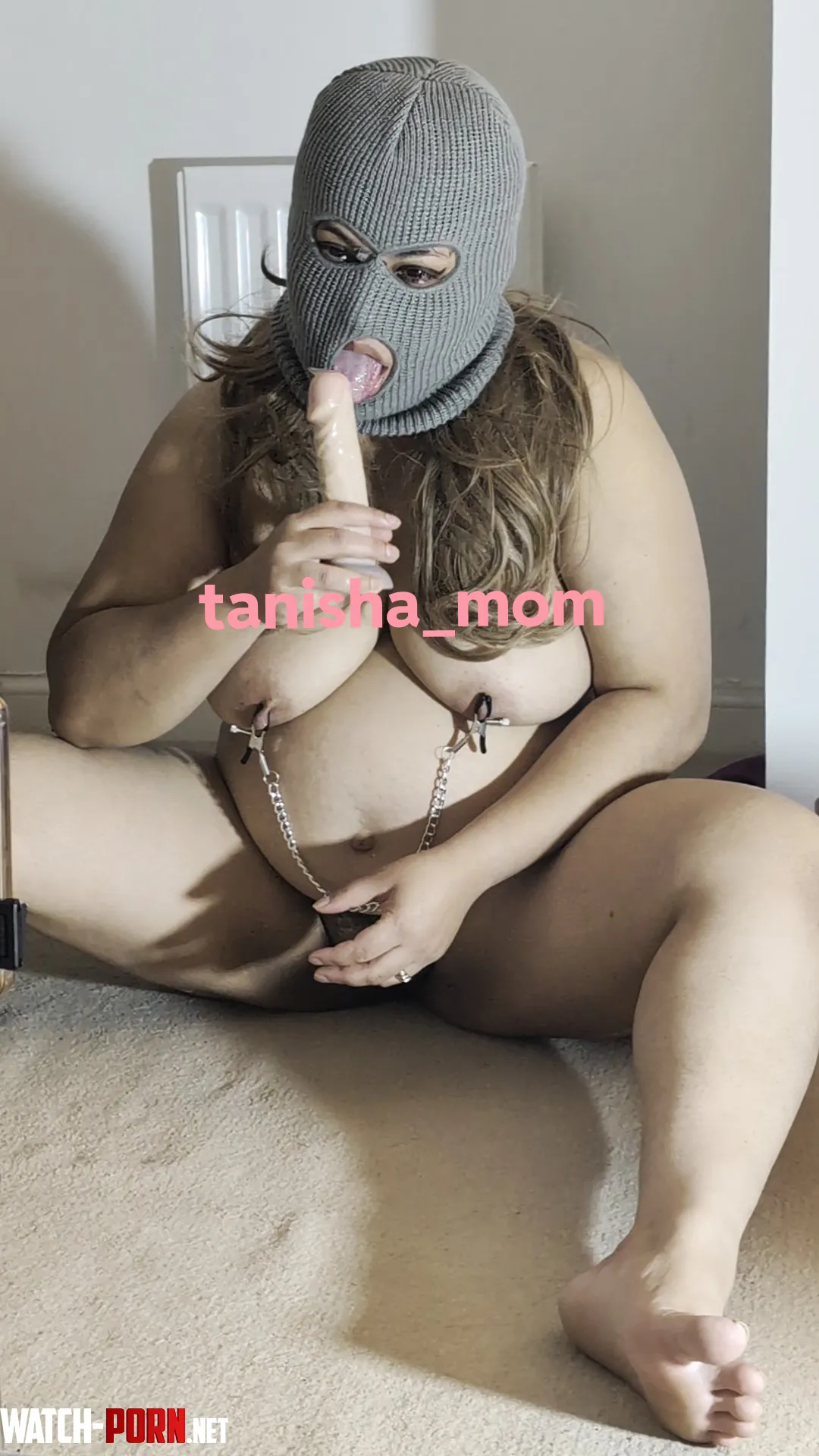 I like the taste of pre cum  by tanisha_mom