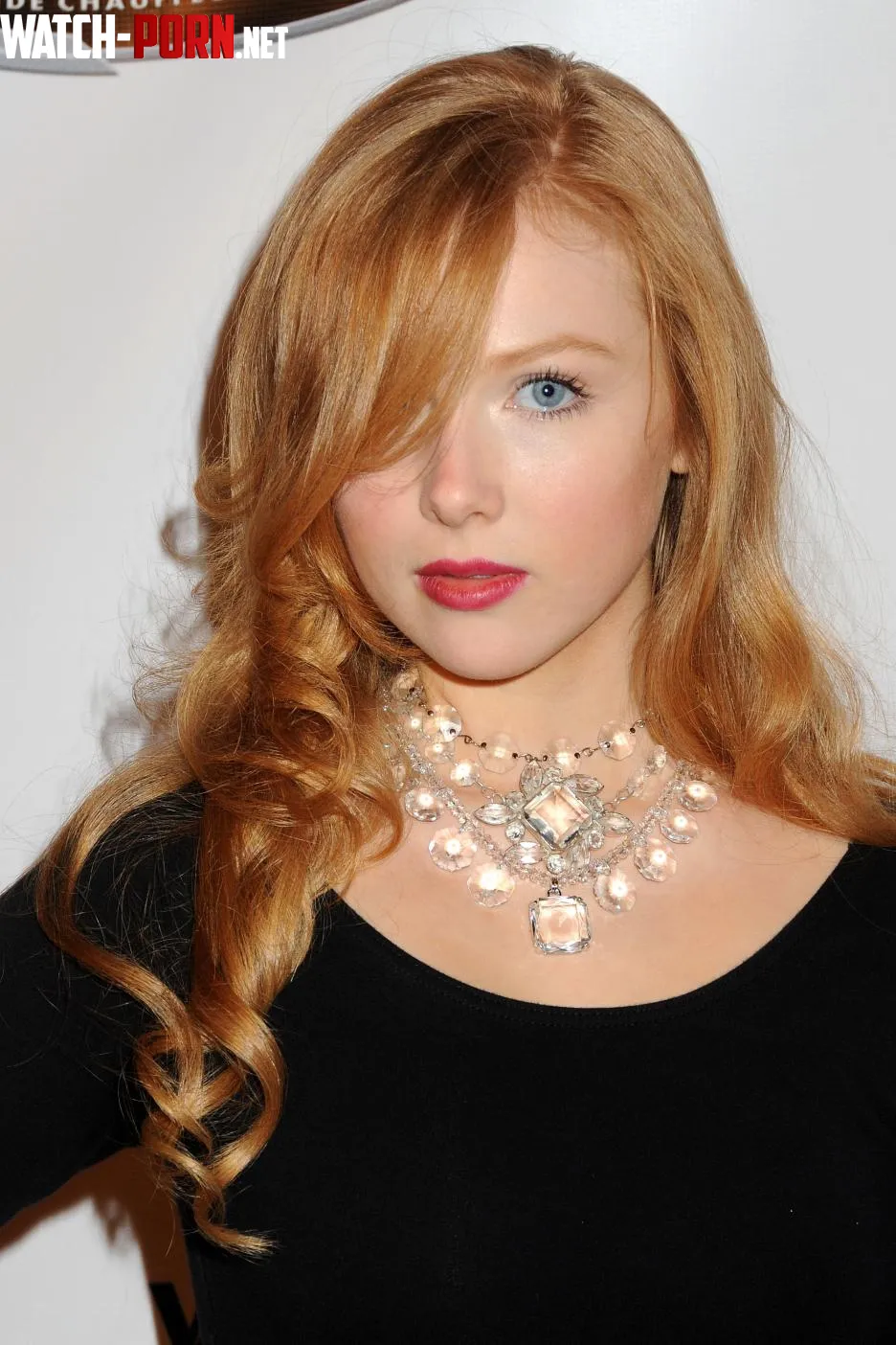 molly quinn by Old-Trick-587