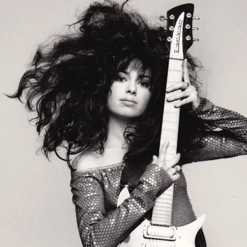 Thumbnail Rediscovering Susanna Hoffs | JewishBabes