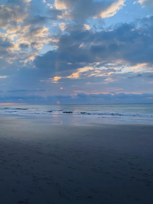 Thumbnail Manta Ecuador: Exploring the Beauty by NicoleLy21 | Beach Category