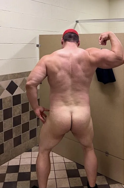 Thumbnail Friendly Greetings: Connect with MrBigDaddyBuff | MrBigDaddyBuff