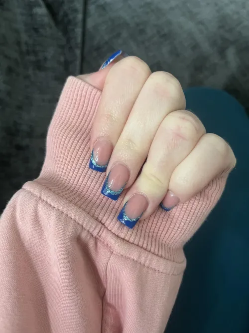 Thumbnail Blue Tips & Nail Fetish Love: orvilina's Artistry Unveiled