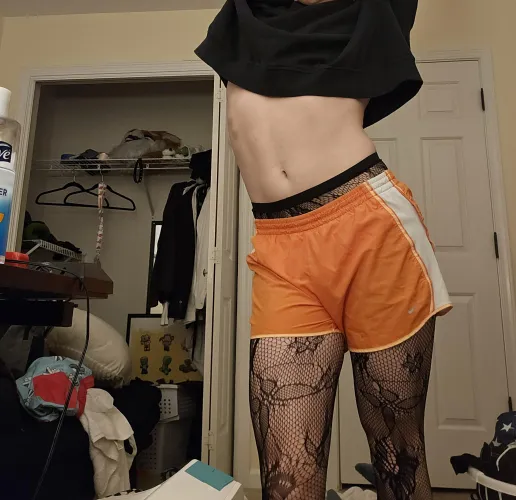 Thumbnail Febboijoshy3 Makes a Stylish Debut with First Post in Femboy Category