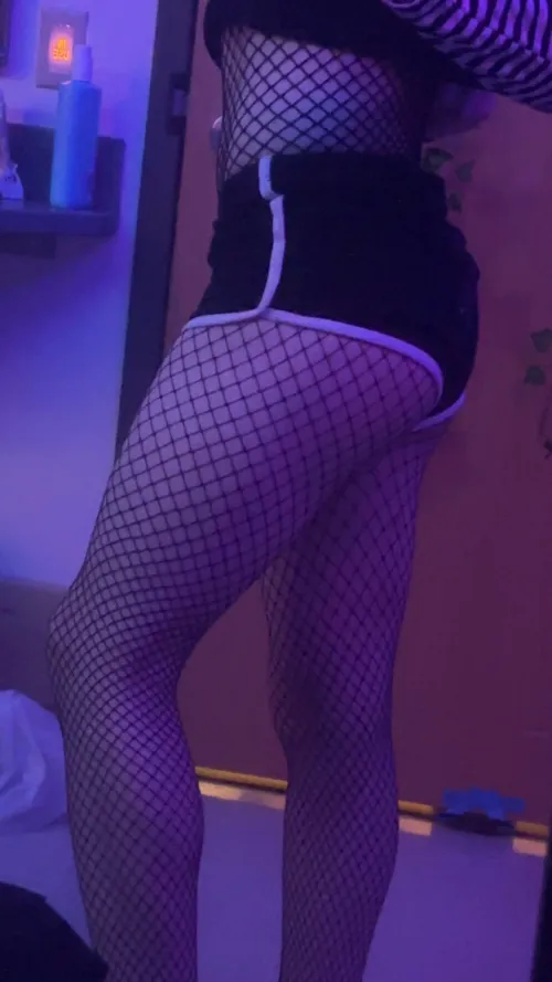 Thumbnail Newbie Exploring Comfort in Fishnets - Beyfiri_OwO | femboy