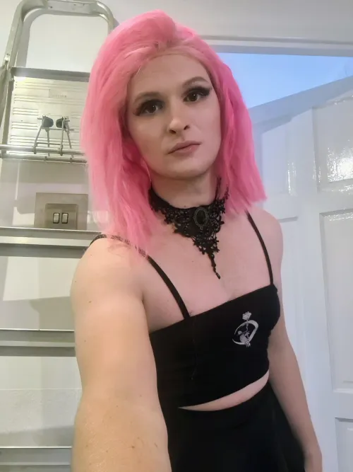 Thumbnail Ella-Cru's Transformation: Exploring a Different Look in the femboy Realm