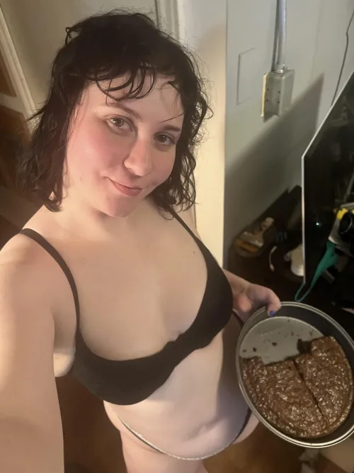 Thumbnail Chubby GF Baking Weed Brownies: A Delicious Journey with Dpnbitch