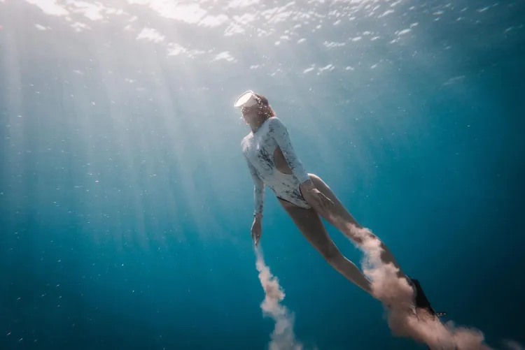 Thumbnail Underwater Adventure: Diving into the World of Leotards