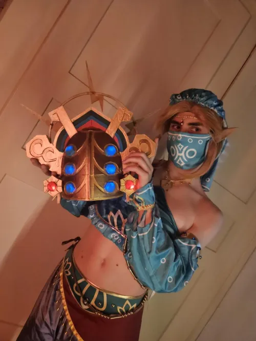 Thumbnail Step into the World of femboy with LunarTear_cos's Gerudo Link Cosplay