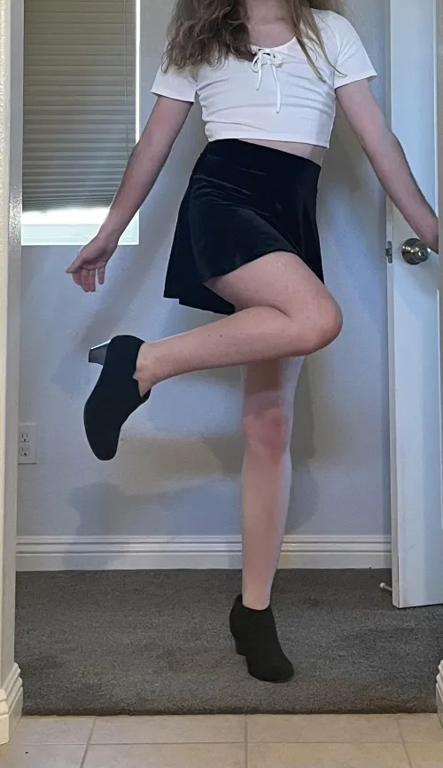 Thumbnail Is This Date Outfit Cute? Ask tayor_fem21 in the Femboy Community