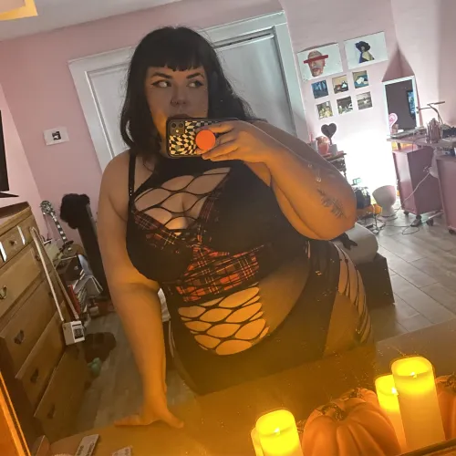 Thumbnail ChubbyElfGirlfriend: Ready for Fall Fun and Warmth