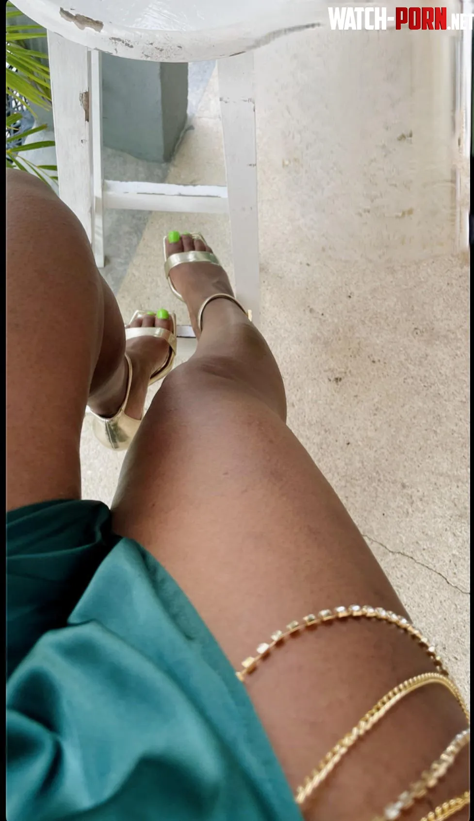 Legs for days and a tease to play  Ready to dive into the adventure with me Join me for more  OnlyFans Tease by MsPattyCake26