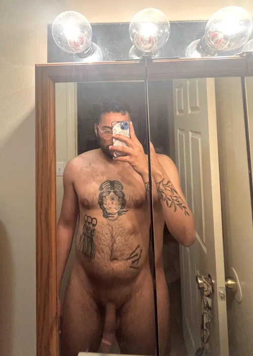 Thumbnail Embracing the Dad Bod Journey by doofygrits in hotguyswithtattoos