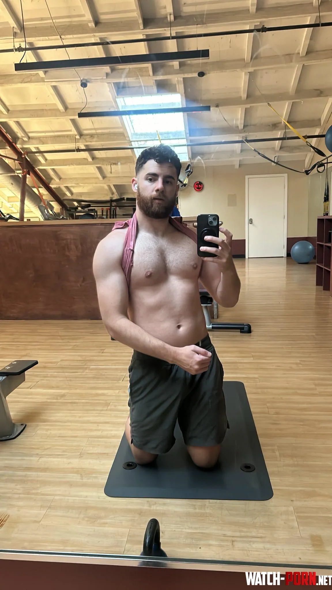 Had a good pump at the gym  by SwissCream