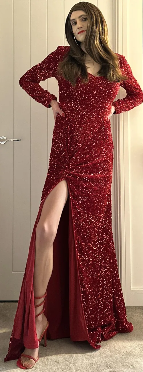 Thumbnail Lady in Red: JL_Crossdresser's Stylish Scarlet Look - A Femboy Feature