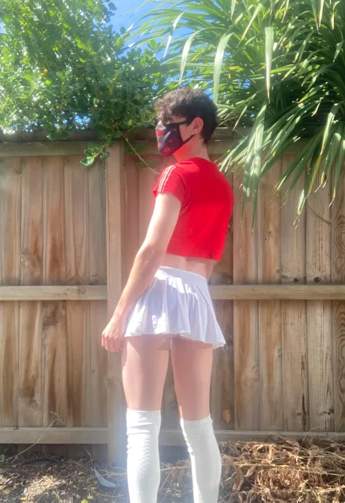 Thumbnail Outdoor Adventures as a Femboy: A Scary Yet Thrilling Experience