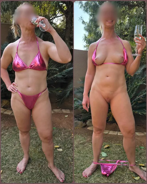 Thumbnail Foxy_Red_Mamma's OnOff Revelation: Champagne & Bikini Tales