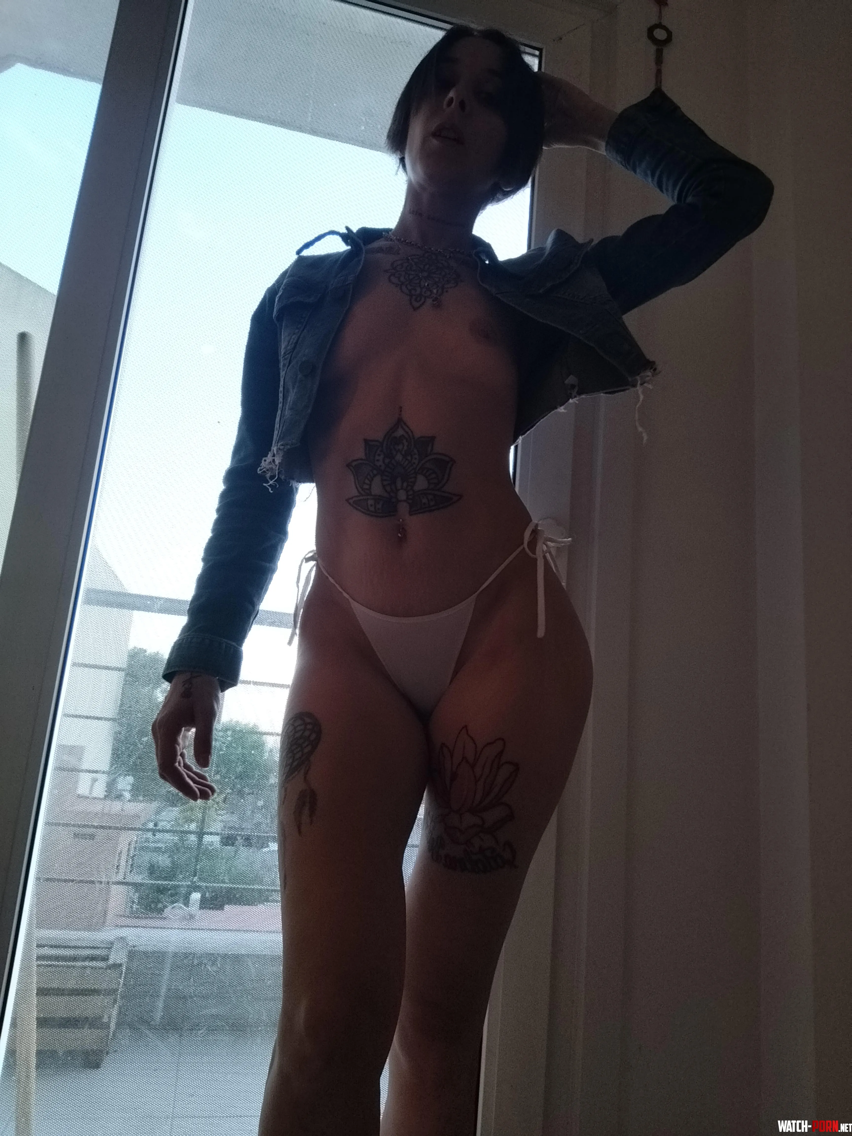 This tattooed slut is available for GFE sexting custom VC and fetishes  by Anastasiabluee