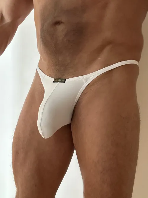 Thumbnail Argen Kroos Thong Review: A GayThong Fashion Must-Have