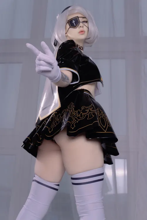 Thumbnail Get Inspired: 2B Cosplay by puddingudesu Makeup Tips