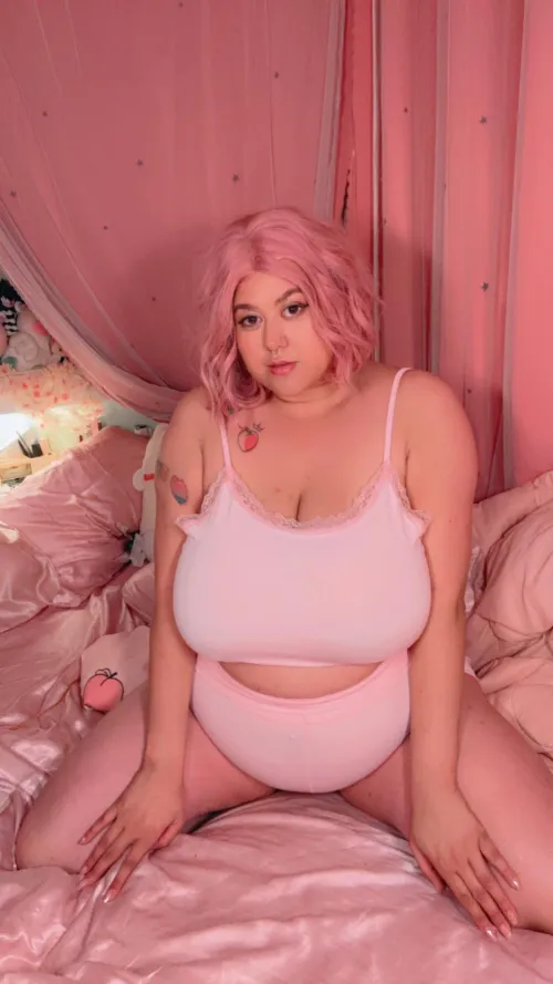 Thumbnail Favorite Sleep Set Revealed by thelovelykacyy - Dive into BBW Comfort