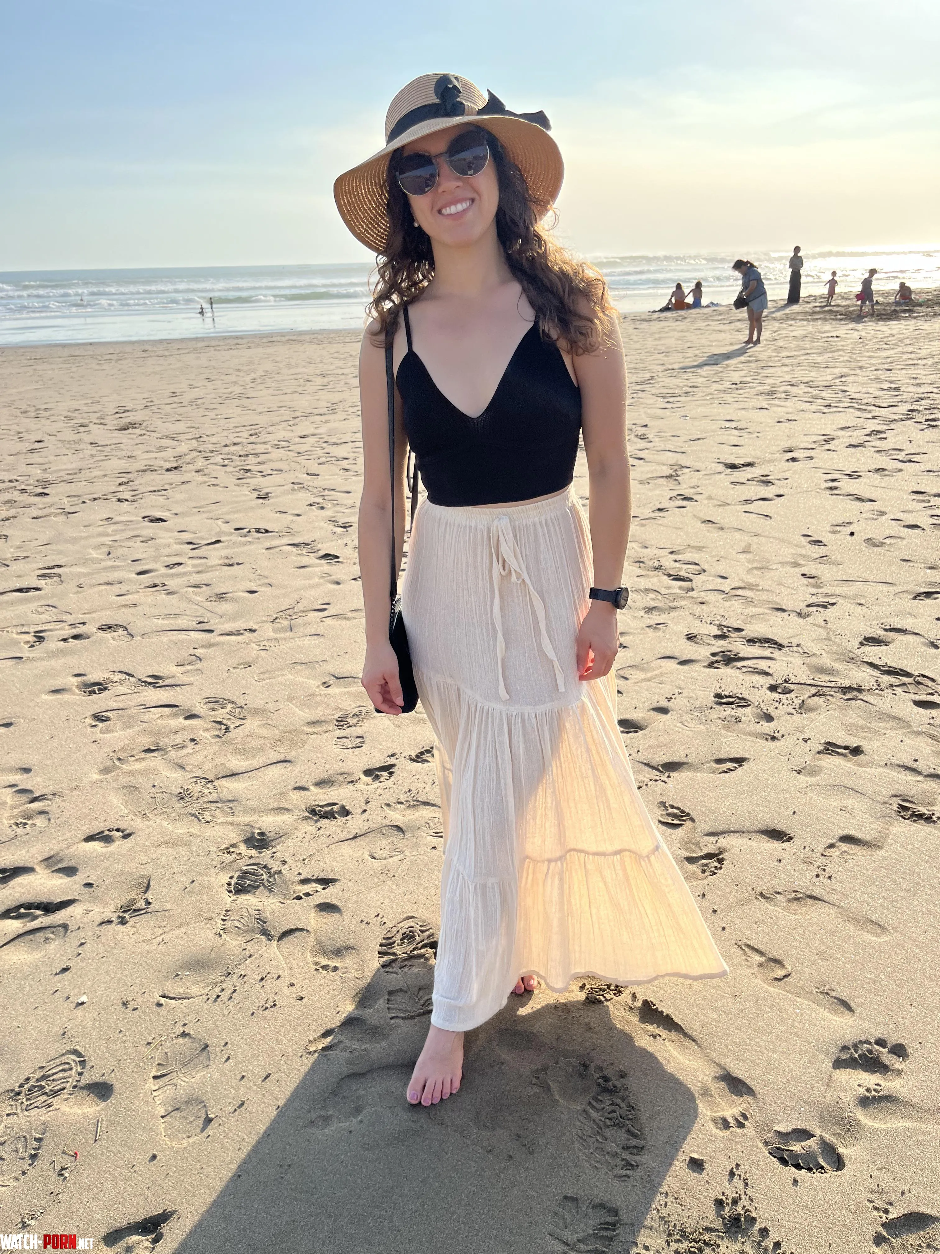 Barefoot walks on the beach  by Elle_Natural