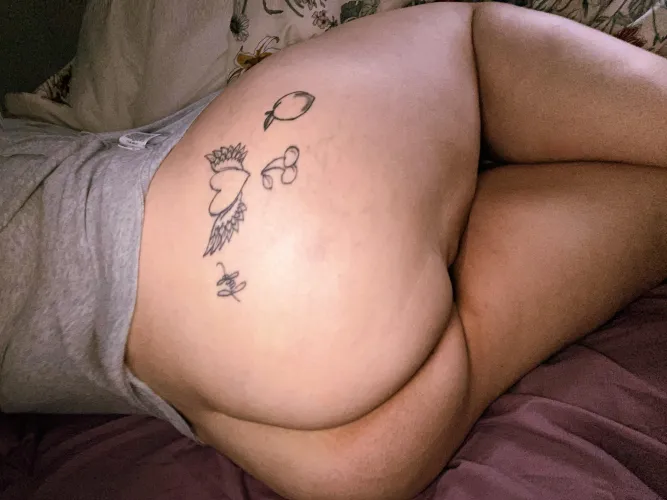 Thumbnail Midnight Snack Delights from Tattoosaretrashy0907 in BBW Category