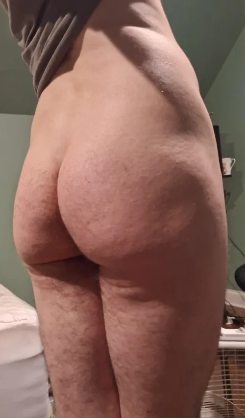 Thumbnail Clap-worthy Cheeks Explored by Generic-Bottom-91 in manass Category