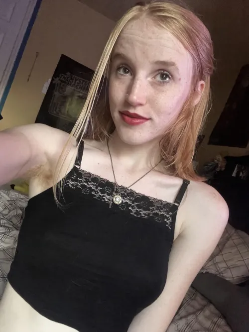 Thumbnail Experience PaytenPeachy's Alluring Adventures in the Braless Category