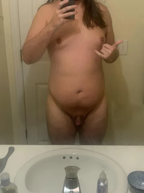 Thumbnail Happy-Pomegranate31's Body Positivity at 220lbs