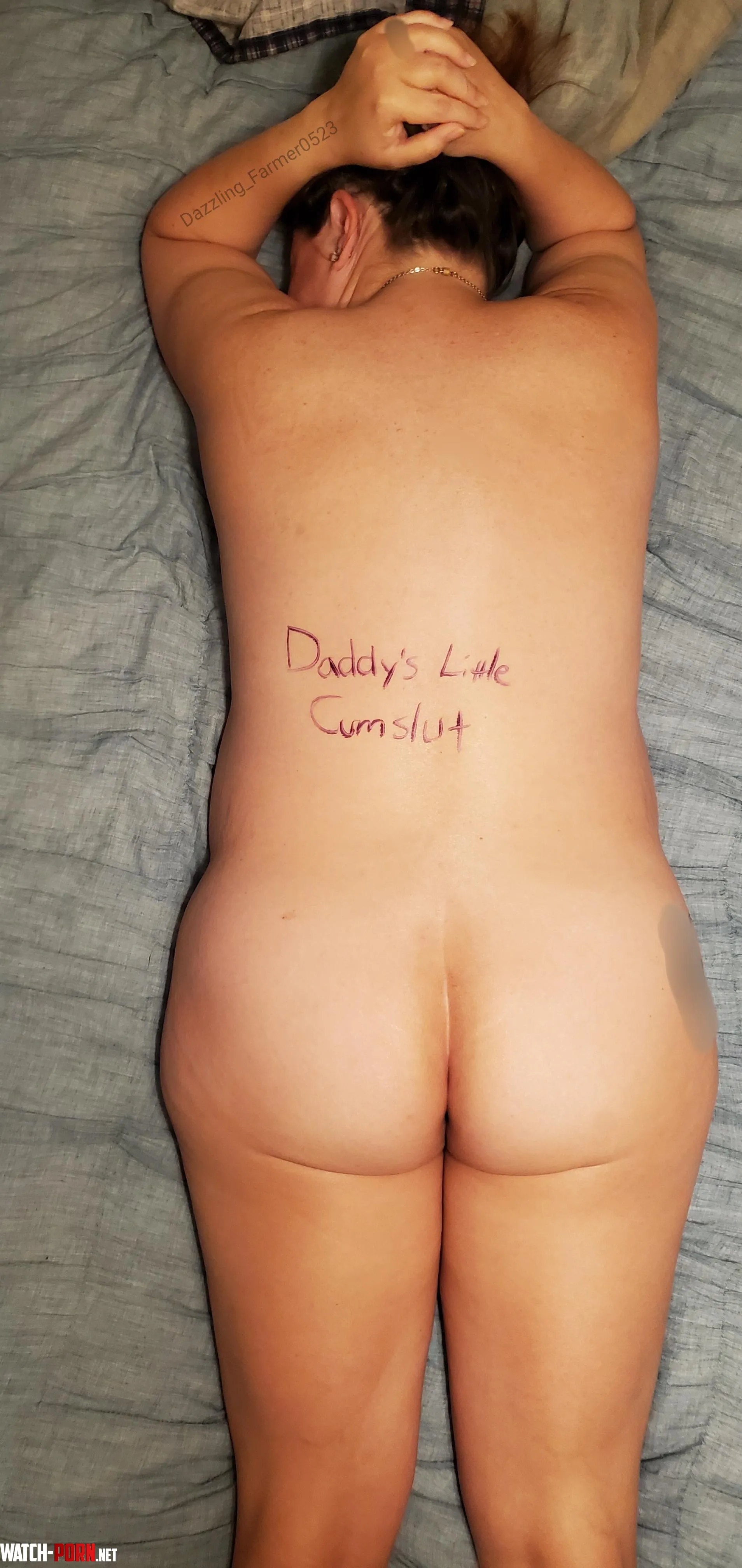 Daddy wants someone else to cum on me Tell me where you are cumming on me  by Dazzling_Farmer0523