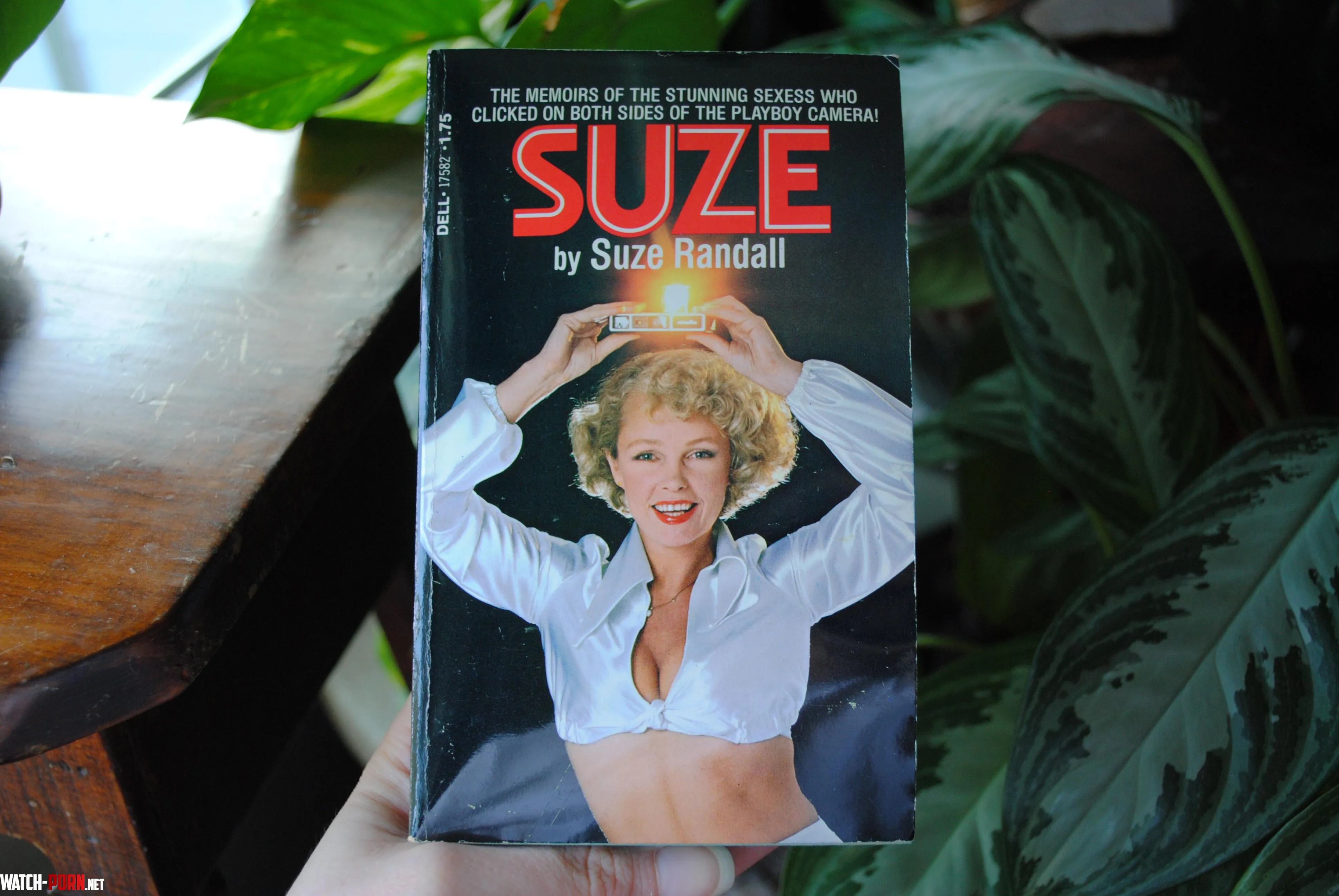 SUZE by Suze Randall The Memoirs Of The Stunning Sexess Who Clicked On Both Sides Of The Playboy Camera 1977 First Printing by CafGardenWitch