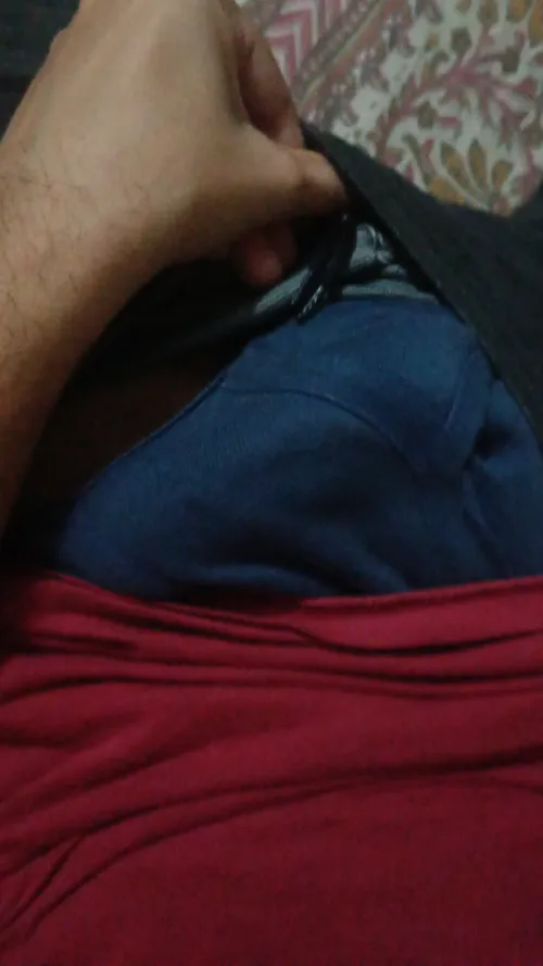 Thumbnail KiritoArc's Late Night Throb: 30 and Bulging