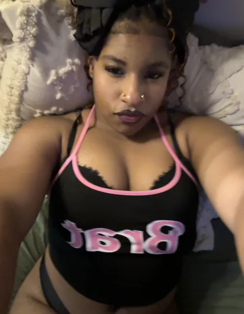 Thumbnail Warm_Baby_Ebony's OnlyFans: Pretty Face, All Play, No Body