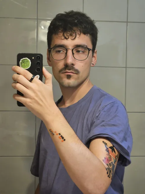 Thumbnail joaoperfig Shows Off First Tattoo in Gaybrosgonemild