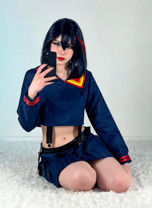 Thumbnail Stella Nails Ryuko Matoi Cosplay with Epic Precision | cosplaygirls